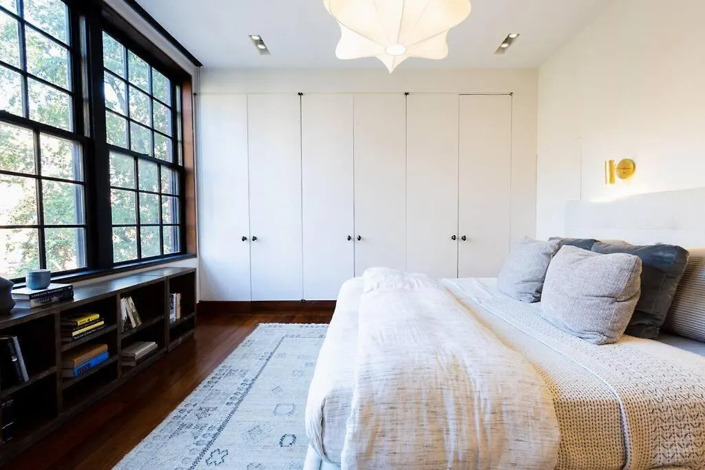 E10-3 3Br Designer Townhouse Apartment New York 0*,  United States