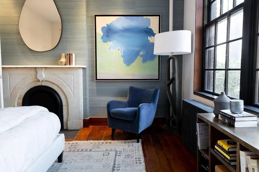 E10-3 3Br Designer Townhouse Apartment New York